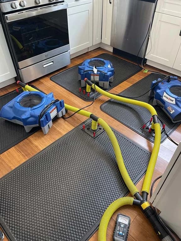 hardwood floor dryout cleveland water and fire restoration